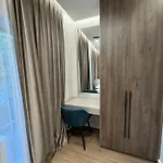 Lux * Tirana